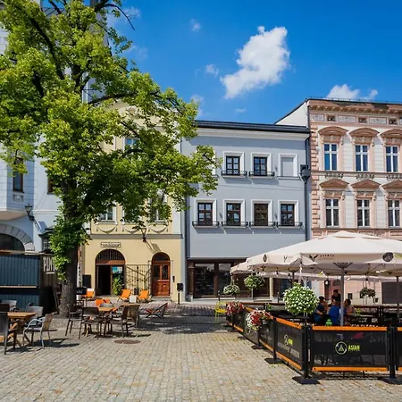 Vip Rynek 14 别尔斯克-比亚拉